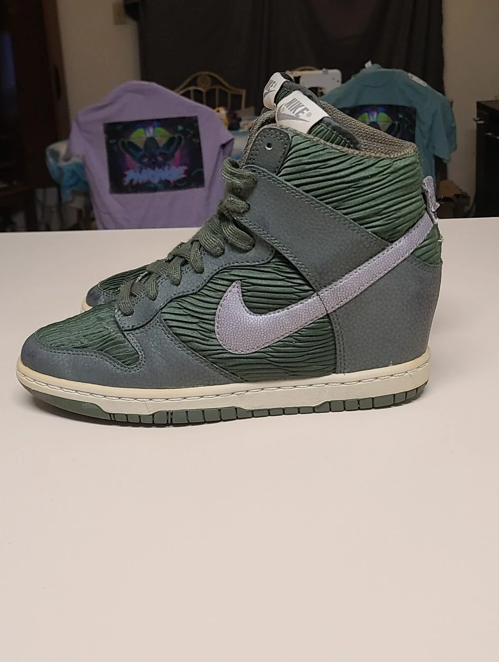 Nike Dunk Sky Hi Carbon Green casual wedge hi top sneakers size 7.5